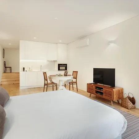 Inbloom Apartment